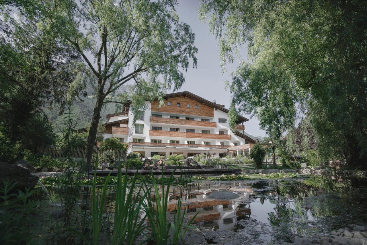 Vegan Hotel La Vimea (Adults Only) Naturns Eksteriør bilde